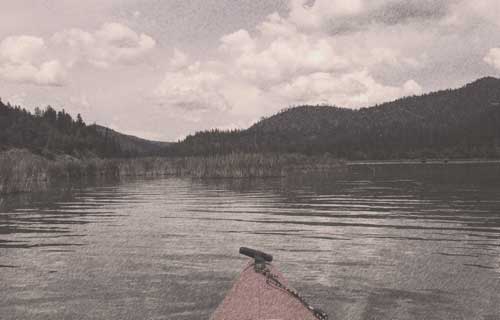 Paddling on Lewiston Lake